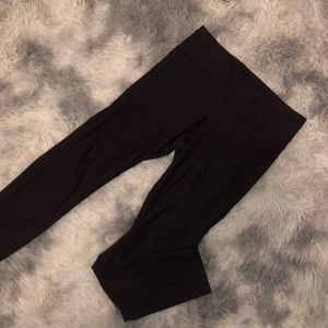 UNDER ARMOUR LEGGINGS